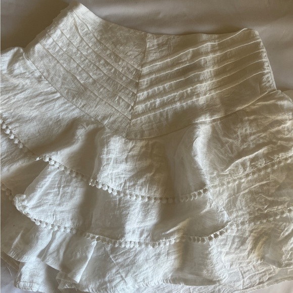 SELFIE LESLIE - WILD AND FREE PINTUCK PLEAT AND LAYERED RUFFLE SET - Picture 7 of 10